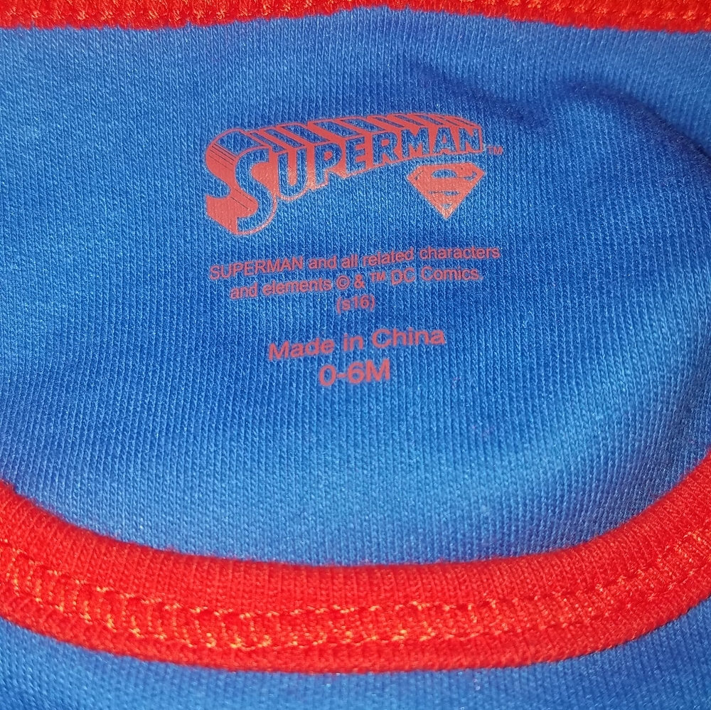 Baby's 0-6 Months Superman Onesie Costume🎃 - Picture 4 of 5